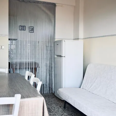 Rm04 - Senigallia, Trilocale Fronte Mare アパート *